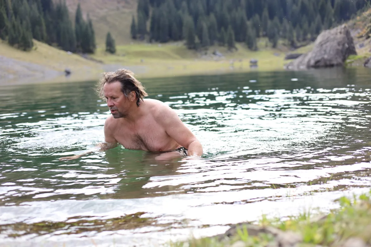 Bad im Bergsee